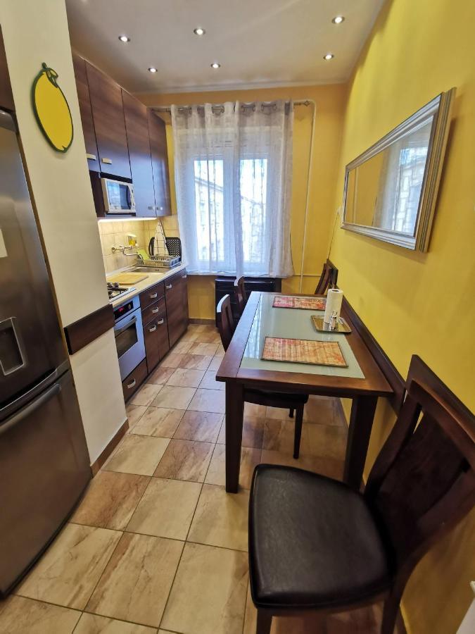 Smart Business Apartman Miskolc Buitenkant foto